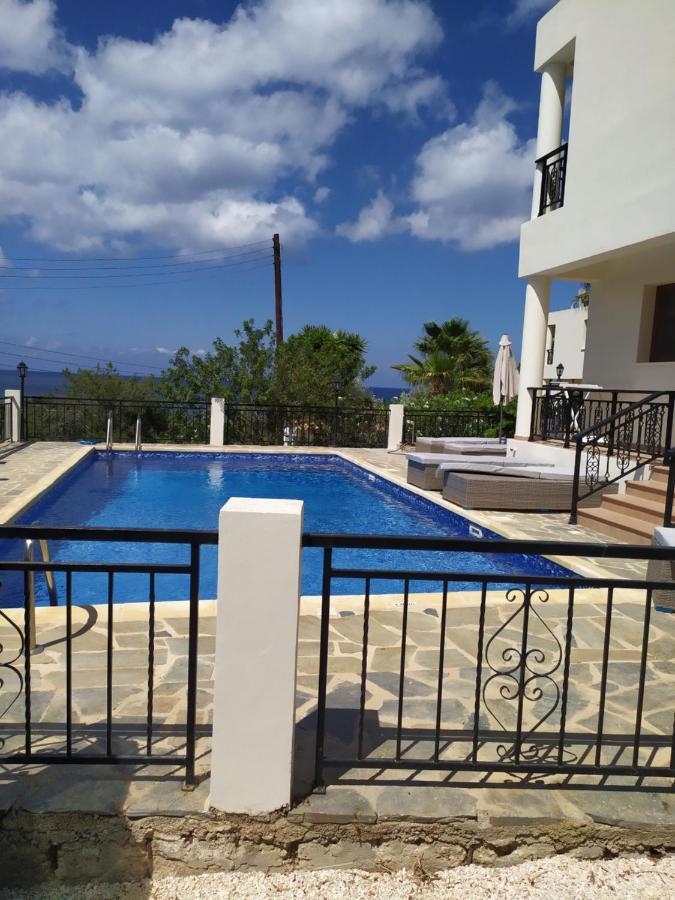 Marilia 1 Villa Polis Exterior foto